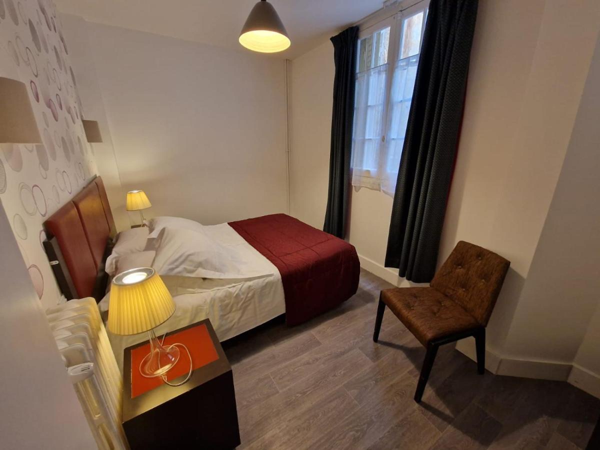 Royal Luchon Aparthotel Bagneres-de-Luchon Ngoại thất bức ảnh