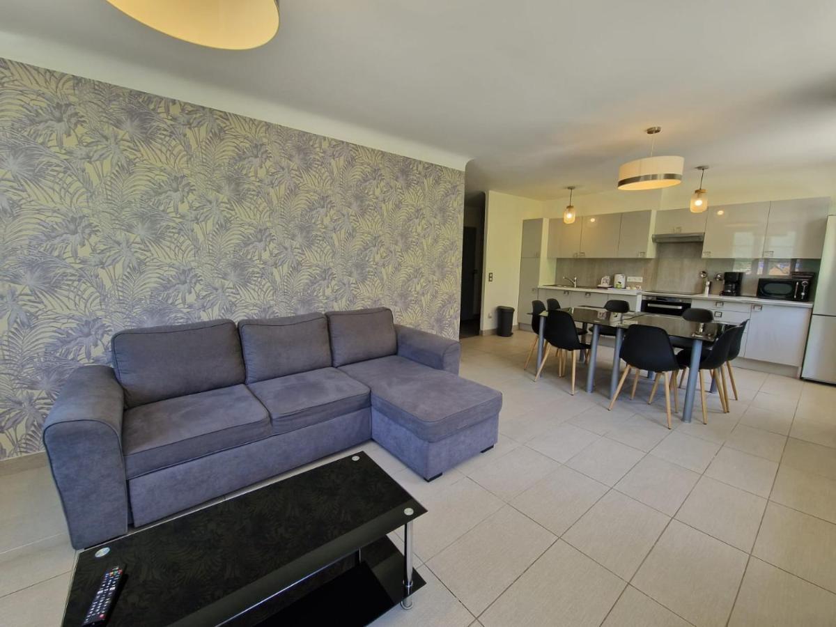 Royal Luchon Aparthotel Bagneres-de-Luchon Ngoại thất bức ảnh