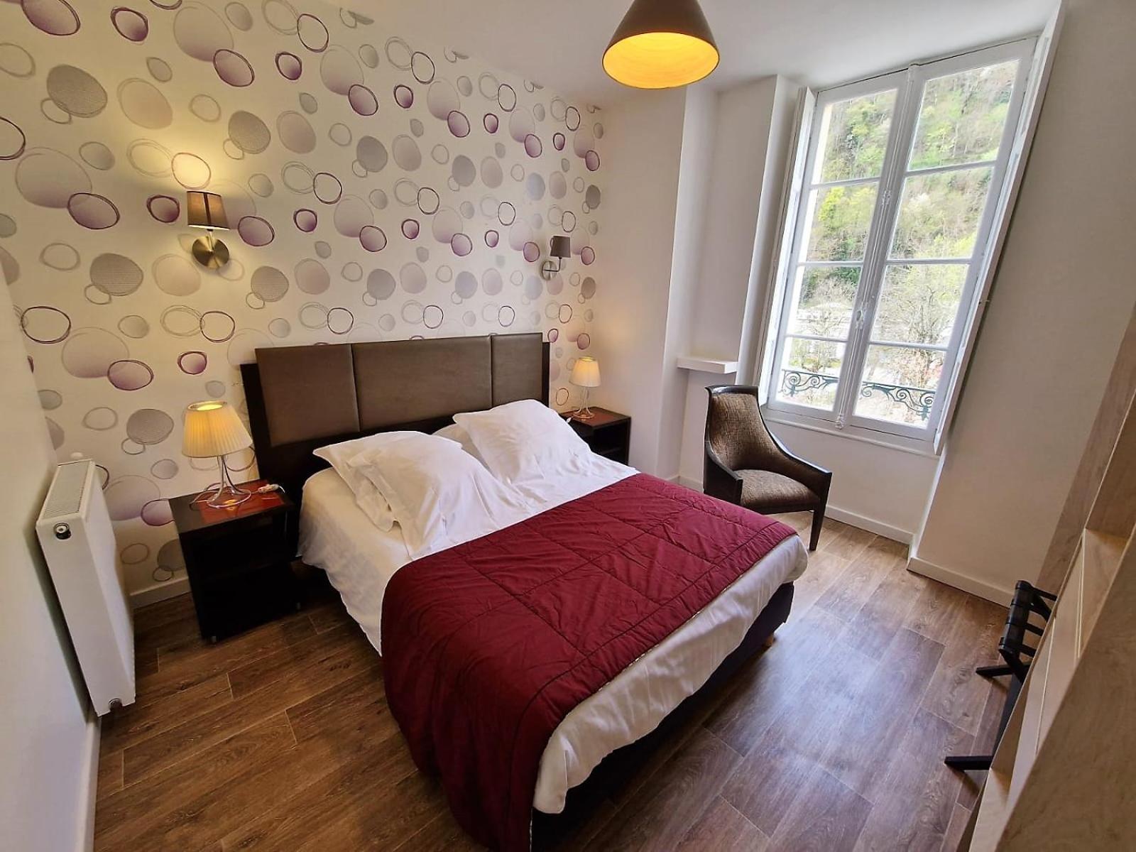 Royal Luchon Aparthotel Bagneres-de-Luchon Ngoại thất bức ảnh