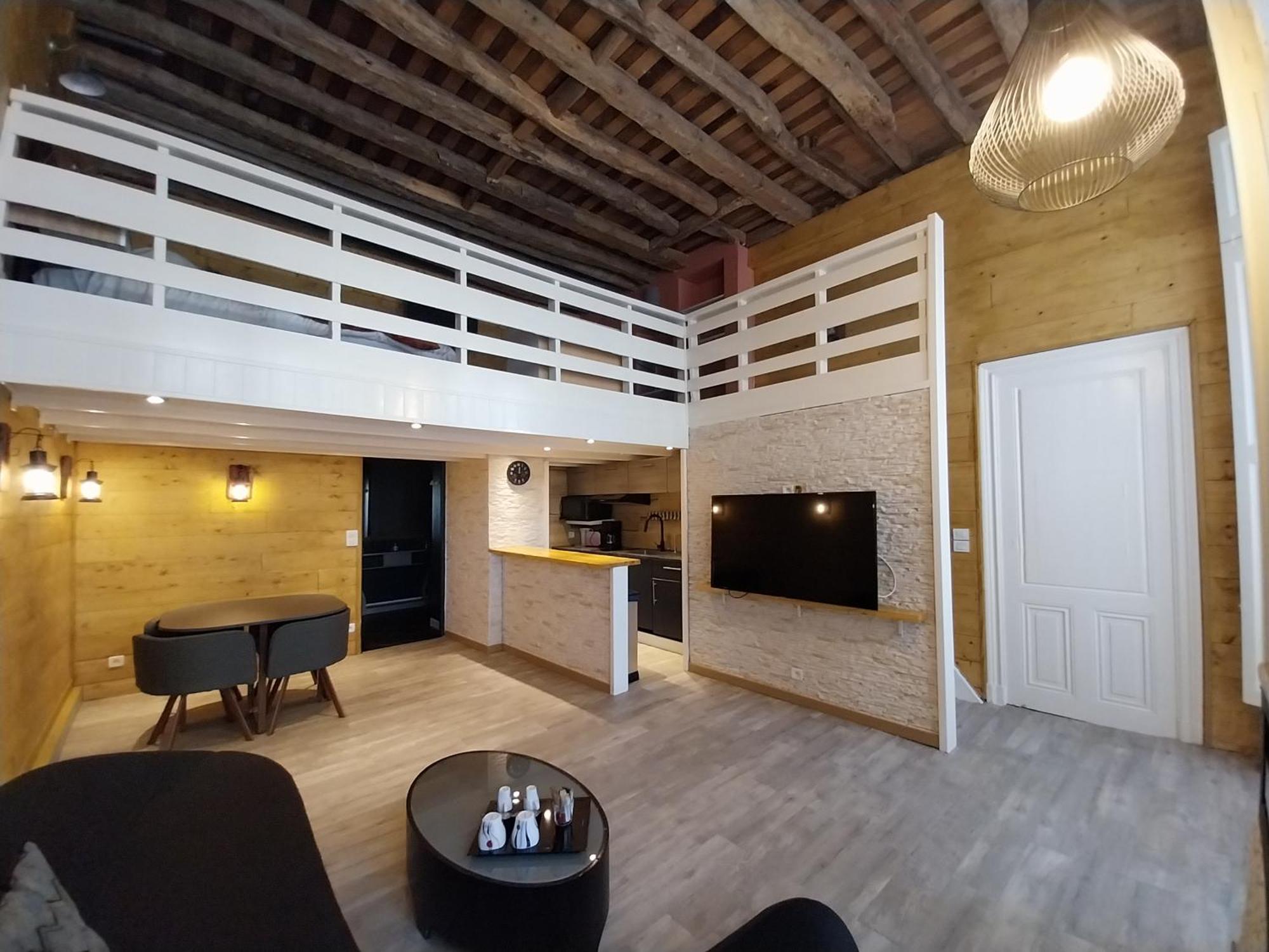 Royal Luchon Aparthotel Bagneres-de-Luchon Ngoại thất bức ảnh